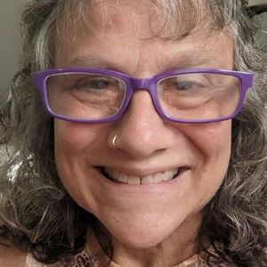 Meet your Posher, Heidi